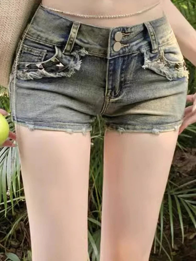 Chic Vintage Low Waist Shorts
